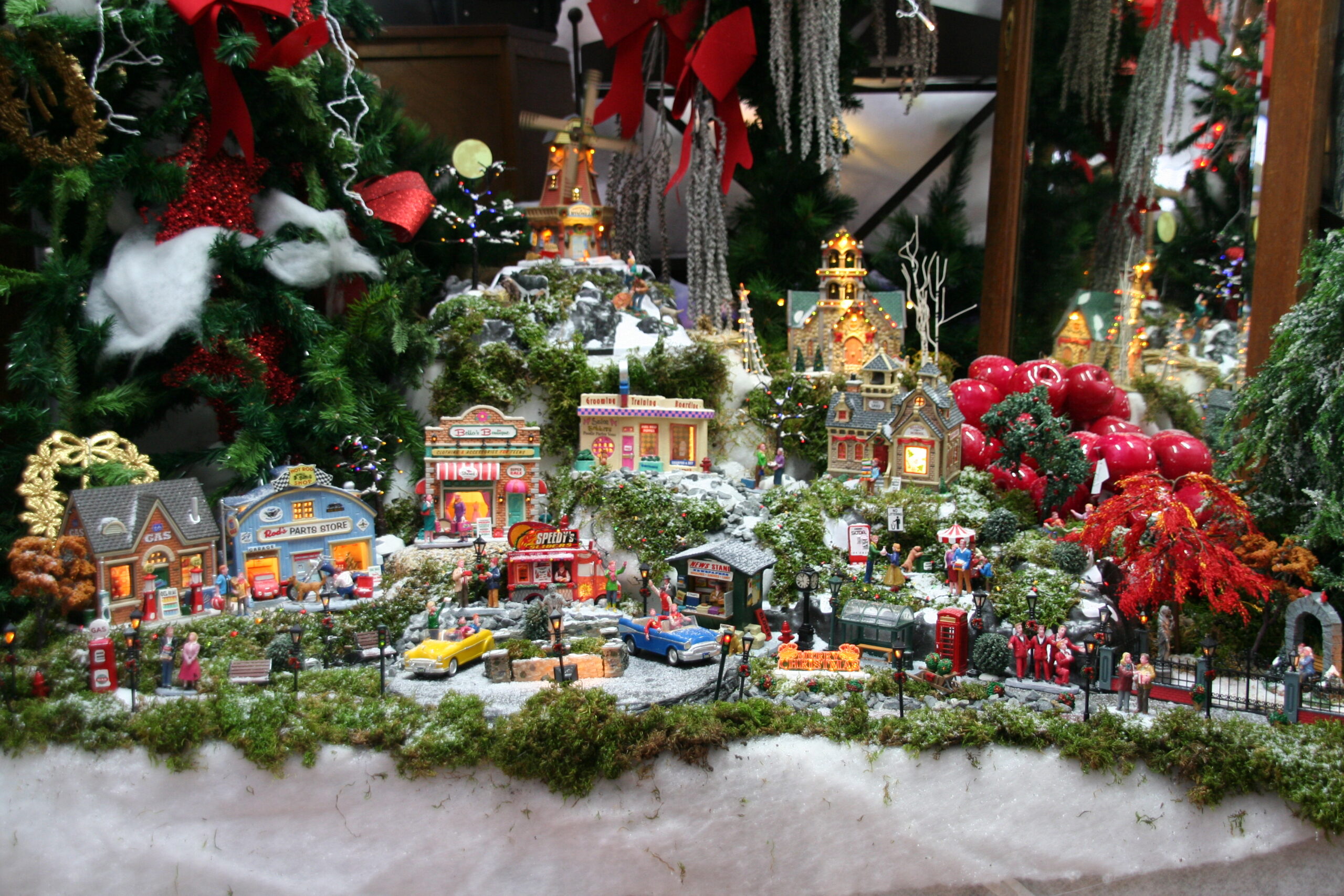 Un village de Noël miniature mais un rêve de grande envergure - La Voix du  Nord